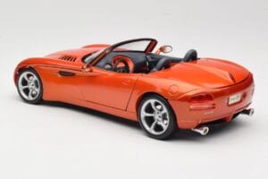 Dodge Concept Vehicle Arancione Maisto 1:18 50323 Pressofusione — immagine 7 di 8