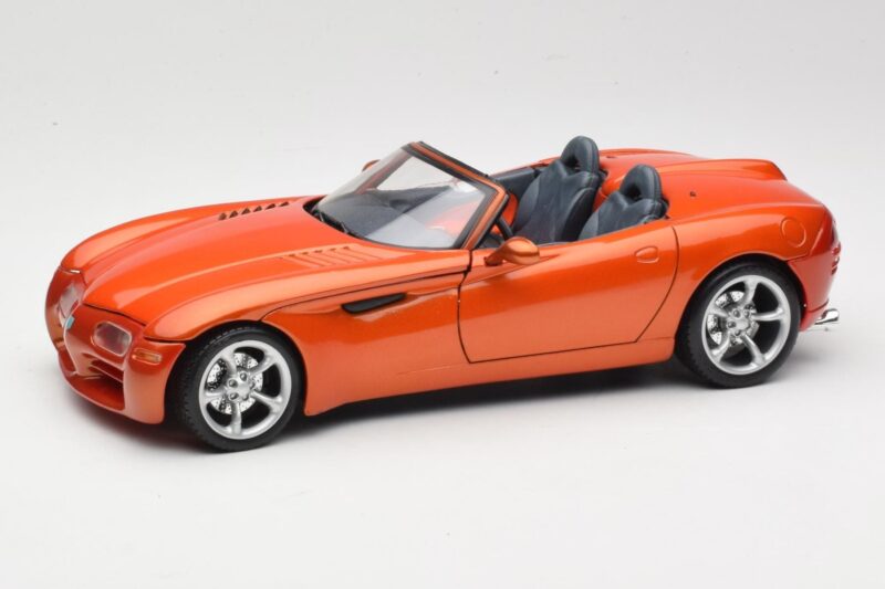 Dodge Concept Vehicle Arancione Maisto 1:18 50323 Pressofusione