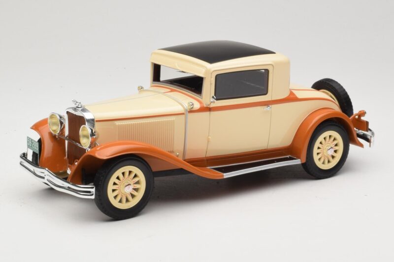 Dodge Eight DG Coupe Beige BoS Models 1:18 BOS289 Resina
