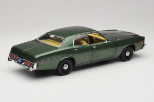 Dodge Monaco Verde Hunter GreenLight 1:18 19045 Pressofusione — immagine 3 di 8