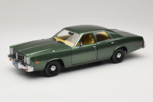 Dodge Monaco Verde Hunter GreenLight 1:18 19045 Pressofusione