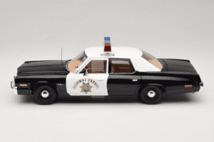 Dodge Monaco Highway Patrol CHiPS Auto World 1:18 AWSS112/06 Pressofusione — immagine 4 di 8