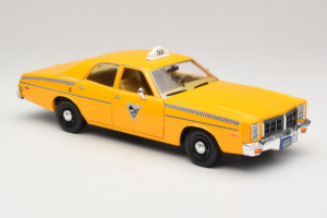 Dodge Monaco Taxi Rocky III GreenLight 1:18 19111 Pressofusione — immagine 6 di 8