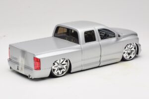 Dodge Ram Tuned Argento Jada 1:18 63162-SM Pressofusione — immagine 3 di 8
