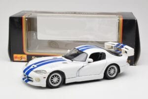 Dodge Viper GTS-R GT2 Bianco 1997 Maisto 1:18 50316 Pressofusione — immagine 8 di 8