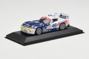 Dodge Viper GTS-R #45 Hezemans / Bunting / Zonca / Gregg Rolex 24 at Daytona 2002 Minichamps 1:43 400021445 Pressofusione — immagine 2 di 4