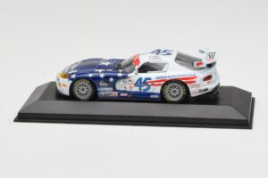 Dodge Viper GTS-R #45 Hezemans / Bunting / Zonca / Gregg Rolex 24 at Daytona 2002 Minichamps 1:43 400021445 Pressofusione