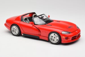 Dodge Viper RT/10 Rosso Edizione Limitata Bburago 1:18 3025 Pressofusione — immagine 6 di 8