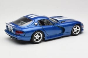 Dodge Viper GTS SR II Blu con Strisce Bianche Bburago 1:18 3330 Pressofusione — immagine 3 di 8
