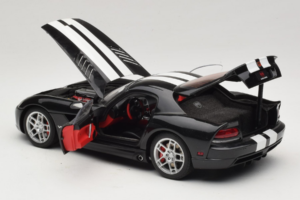 Dodge Viper SRT-10 Coupe Nero AUTOart 1:18 71712 Pressofusione — immagine 5 di 8