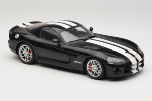 Dodge Viper SRT-10 Coupe Nero AUTOart 1:18 71712 Pressofusione — immagine 6 di 8