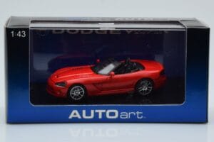 Dodge Viper SRT-10 Rosso AUTOart 1:43 51701 Pressofusione — immagine 4 di 4