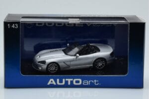 Dodge Viper SRT-10 Argento AUTOart 1:43 51703 Pressofusione — immagine 4 di 4