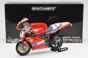Ducati 998R WSB #1 T. Bayliss Ducati Infostrada 2002 Minichamps 1:12 122021201 Pressofusione — immagine 6 di 6