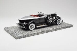 Duesenberg Model J Torpedo Disappearing Top Convertible Coupe Argento Nero Minichamps 1:18 107150431 Resina — immagine 2 di 6