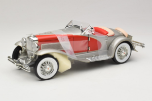 Duesenberg SJ Clark Gable's Car Argento Rosso ERTL 1:18 7962 Pressofusione