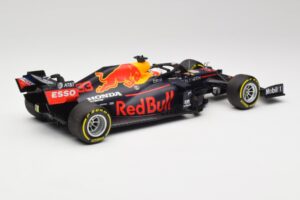 Aston Martin Red Bull Racing RB16 #33 M. Verstappen Abu Dhabi GP Winner 2020 Minichamps 1:18 110201733 Pressofusione — immagine 2 di 7