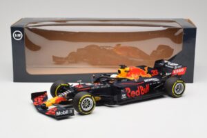 Aston Martin Red Bull Racing RB16 #33 M. Verstappen Abu Dhabi GP Winner 2020 Minichamps 1:18 110201733 Pressofusione — immagine 7 di 7