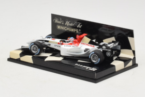 BAR 006 Honda #10 T. Sato BAR Honda F1 Team 2004 Minichamps 1:43 400040010 Pressofusione — immagine 3 di 5