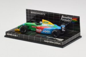 Benetton Ford B188 #19 A. Nannini Race Car 1988 Minichamps 1:43 400890119 Pressofusione — immagine 3 di 4