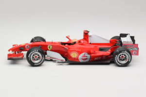Ferrari 248 F1 #5 M. Schumacher German GP Hockenheimring 2006 Hot Wheels 1:18 J2887 Pressofusione — immagine 3 di 6