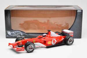 Ferrari F2003-GA #2 R. Barrichello F1 2003 Hot Wheels 1:18 B1024 Pressofusione — immagine 6 di 6