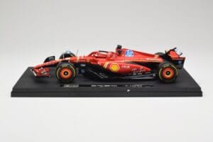 Ferrari SF-24 #16 C. Leclerc Emilia Romagna Grand Prix 2024 Bburago 1:18 18-16821-L-IMOLA-SHOWCASE Pressofusione — immagine 3 di 7