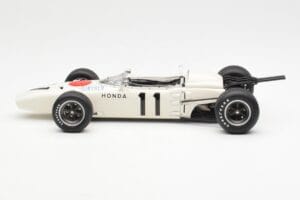 Honda RA272 #11 R. Ginther Mexican Grand Prix 1965 AUTOart 1:18 86597 Pressofusione — immagine 4 di 8
