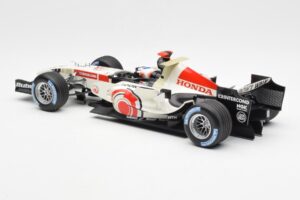 Honda Racing Team RA106 #11 R. Barrichello F1 2006 Minichamps 1:18 100060011 Pressofusione — immagine 5 di 6