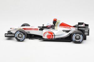Honda RA106 Honda Racing Team R. Barrichello F1 Showcar 2006 Minichamps 1:18 08MF1-06B-CRB18 Pressofusione — immagine 3 di 6