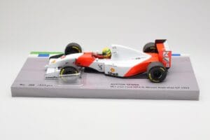 McLaren Ford MP4/8 #8 A. Senna Winner Australian GP 1993 Minichamps 1:18 543933838 Pressofusione