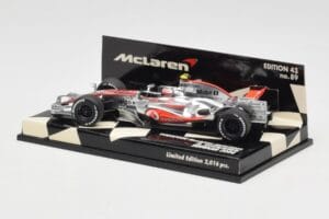McLaren Mercedes MP4-23 #23 H. Kovalainen Showcar 2008 Minichamps 1:43 530084393 Pressofusione — immagine 3 di 5