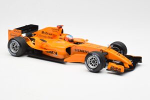 McLaren MP4-20 Mercedes G. Paffett Interim Test Car 2006 Minichamps 1:18 530061895 Pressofusione — immagine 4 di 6