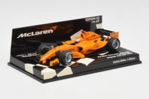 McLaren Mercedes MP4-20 G. Paffett Test Car 2006 Minichamps 1:43 530064395 Pressofusione — immagine 2 di 5