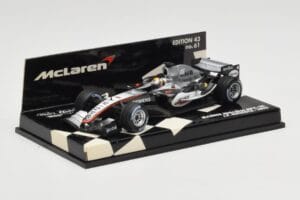 McLaren Mercedes MP4-20 #10 J-P. Montoya Race Car 2005 Minichamps 1:43 530054310 Pressofusione — immagine 2 di 5