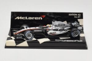 McLaren Mercedes MP4-20 #10 J-P. Montoya Race Car 2005 Minichamps 1:43 530054310 Pressofusione
