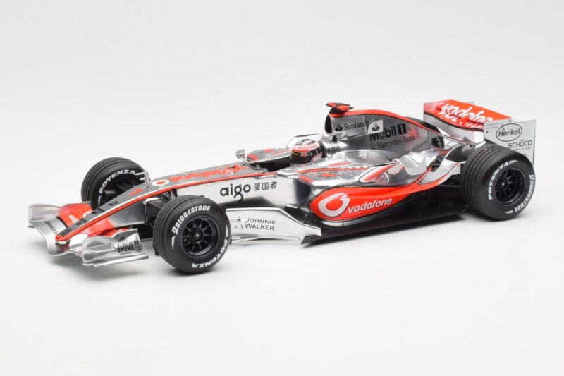 McLaren MP4-21 Mercedes #4 J-P. Montoya Showcar 2006 Minichamps 1:18 MONTOYA002 Pressofusione