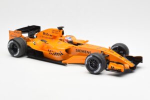 McLaren MP4-21 Mercedes #3 K. Raikkonen Interim Livery 2006 Minichamps 1:18 530061873 Pressofusione — immagine 4 di 6