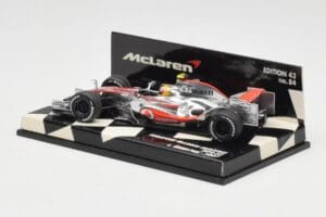 McLaren Mercedes MP4-22 #2 L. Hamilton Race Car 2007 Minichamps 1:43 530074302 Pressofusione — immagine 3 di 5