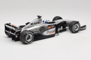 McLaren MP4-15 #2 D. Coulthard F1 2000 Minichamps 1:18 B66962118 Pressofusione — immagine 2 di 6