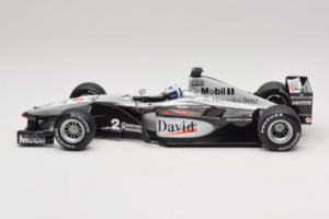 McLaren MP4-15 #2 D. Coulthard F1 2000 Minichamps 1:18 B66962118 Pressofusione — immagine 3 di 6