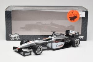 McLaren MP4-15 #2 D. Coulthard F1 2000 Hot Wheels 1:18 26740 Pressofusione — immagine 6 di 6
