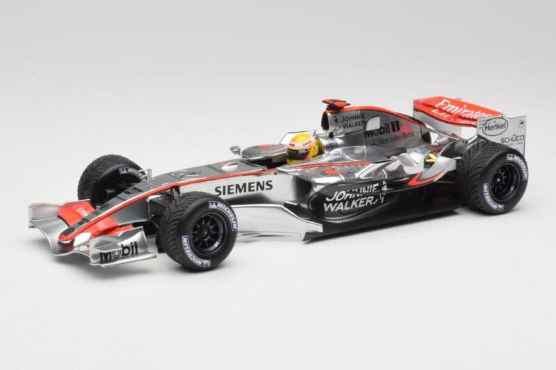 McLaren MP4-21 L. Hamilton Silverstone Test 2006 Minichamps 1:18 530061884 Pressofusione