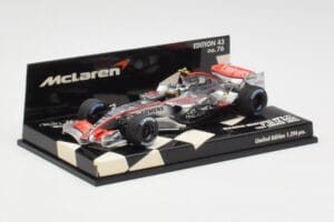 McLaren MP4-21 P. de la Rosa Test 2006 Minichamps 1:43 530064343 Pressofusione — immagine 3 di 5