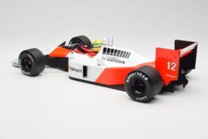 McLaren Honda MP4/4 Marlboro #12 A. Senna F1 World Champion 1988 Minichamps 1:12 540881212 Pressofusione — immagine 5 di 6