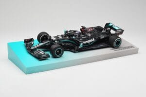 Mercedes AMG Petronas W11 #44 L. Hamilton Winner British GP 2020 Minichamps 1:18 113200444 Pressofusione — immagine 2 di 7