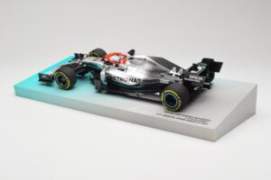 Mercedes AMG Petronas W10 EQ Power+ #44 L. Hamilton Monaco GP Winner 2019 Minichamps 1:18 113906644 Resina — immagine 5 di 7