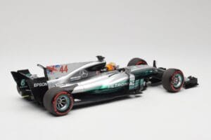 Mercedes AMG W08 EQ Power+ Petronas #44 L. Hamilton F1 World Champion 2017 Minichamps 1:18 186170044 Resina — immagine 2 di 7