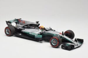 Mercedes AMG W08 EQ Power+ Petronas #44 L. Hamilton F1 World Champion 2017 Minichamps 1:18 186170044 Resina — immagine 4 di 7