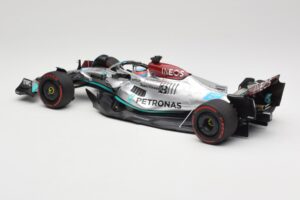 Mercedes AMG W13 E Performance Petronas #63 G. Russell Brazilian GP 1st Win 2022 Minichamps 1:18 110222163 Resina — immagine 5 di 7